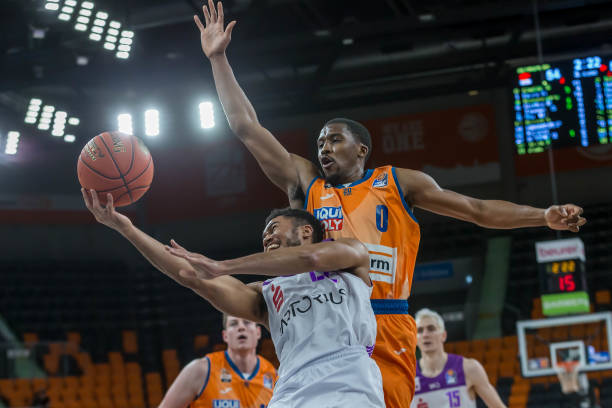 的表现同样 的表现同样