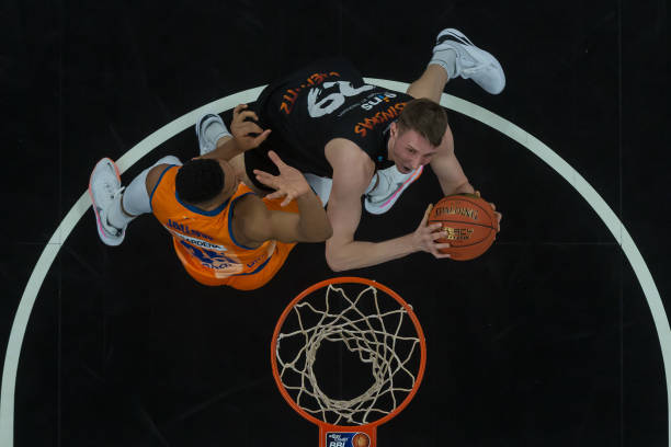 显示了他绝 显示了他绝