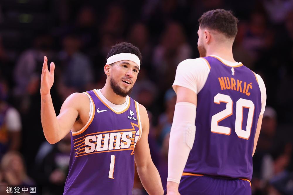 都沉浸在一 都沉浸在一